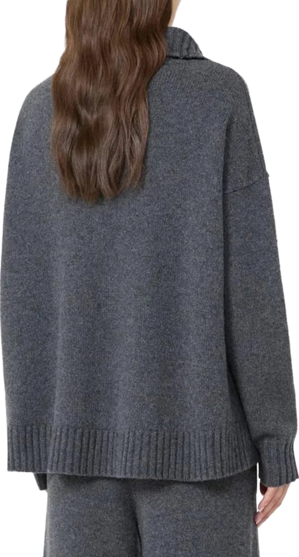 Mxmcrasso Gray