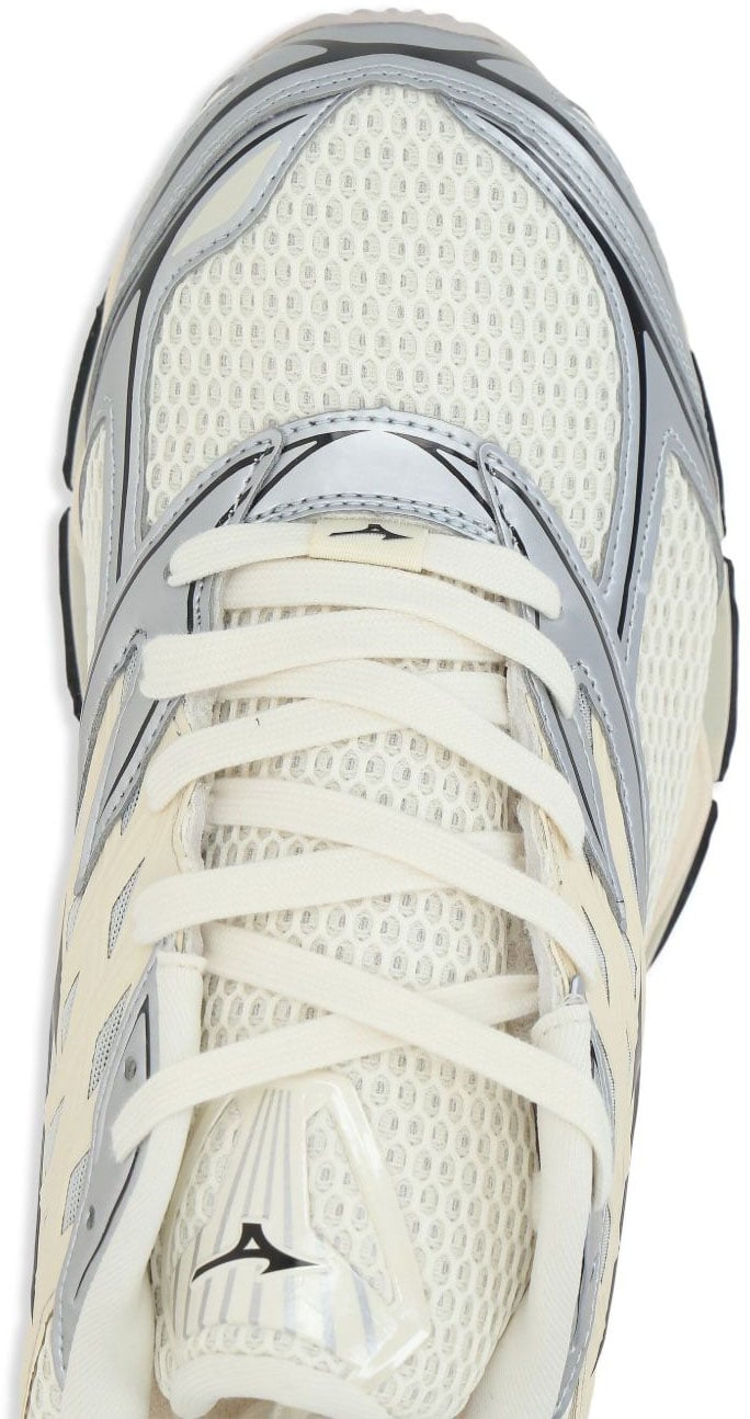 Sneakers White