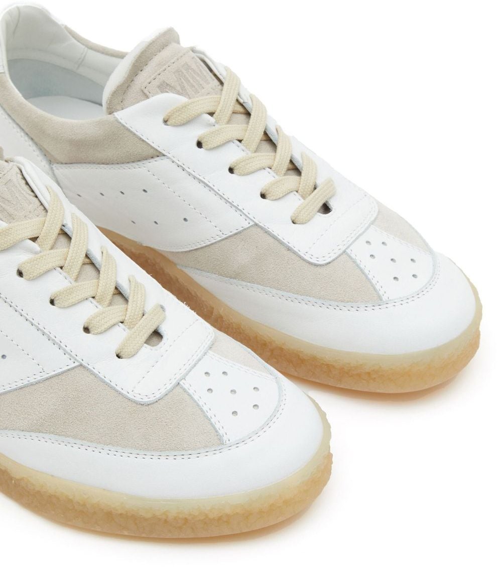 Sneakers White