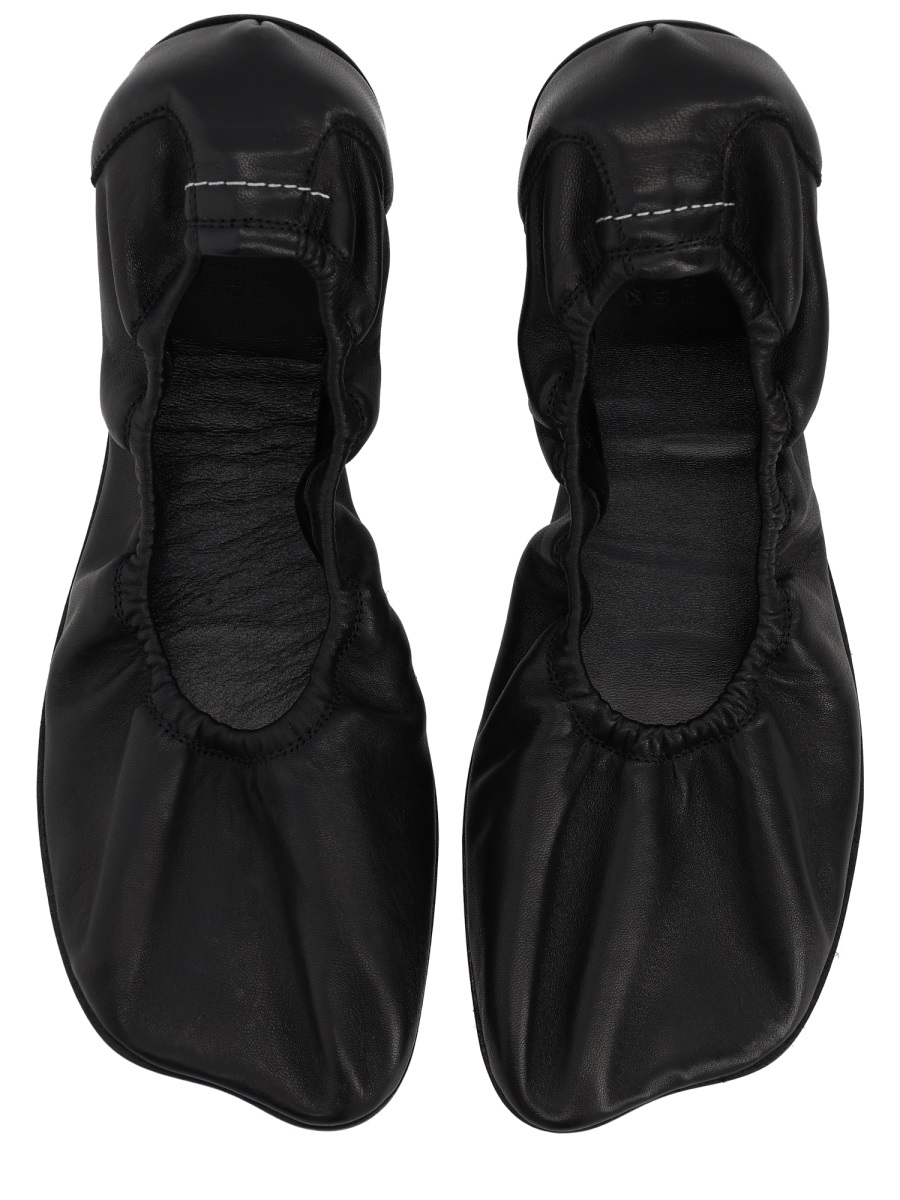 Pointed Toe Gathered Leather Flats