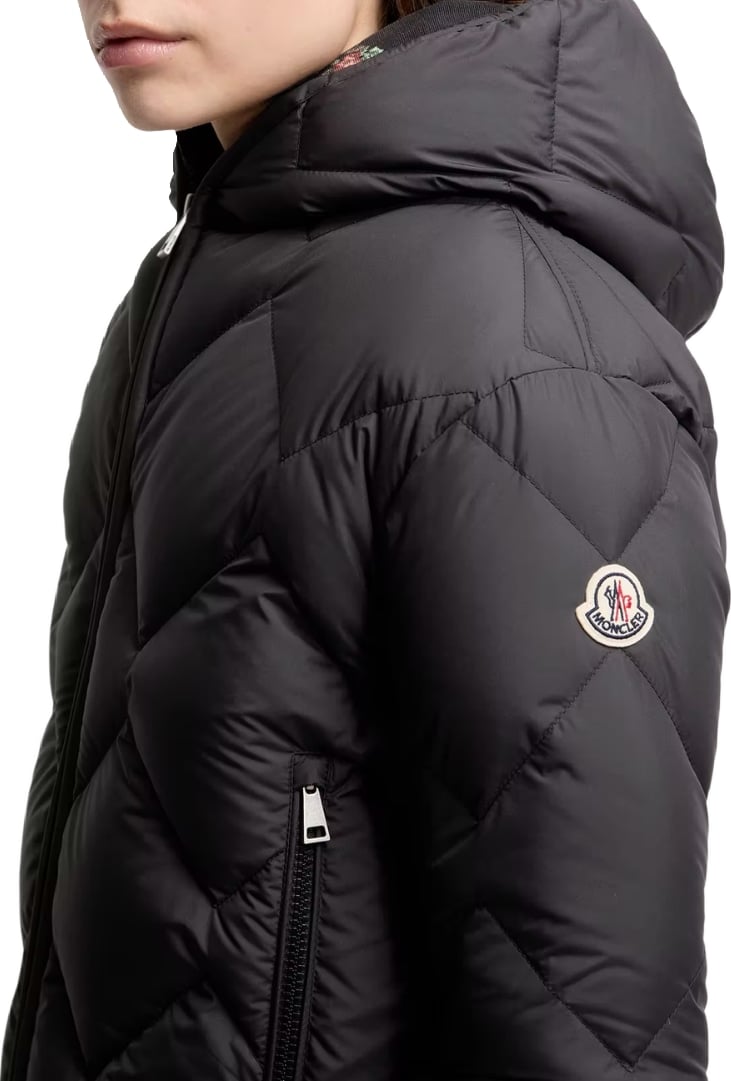 Moncler Arvouinne Short Down Jacket with Triangle Quilting Hood Black