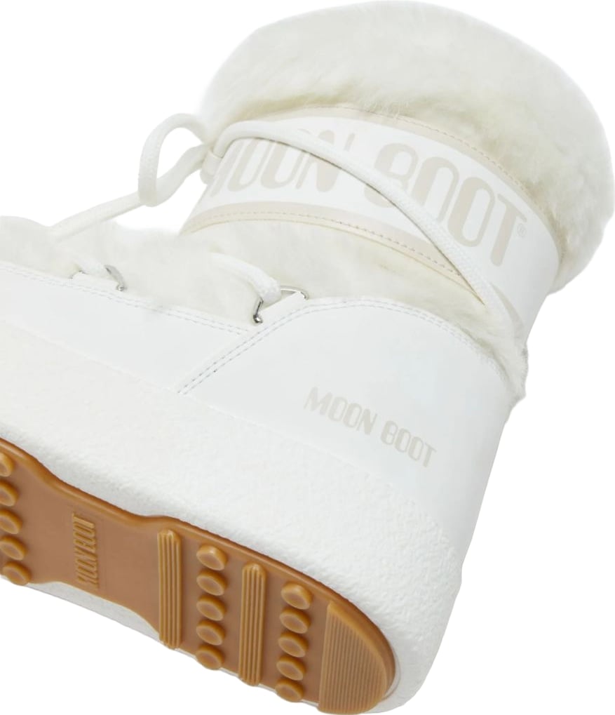 Boots White