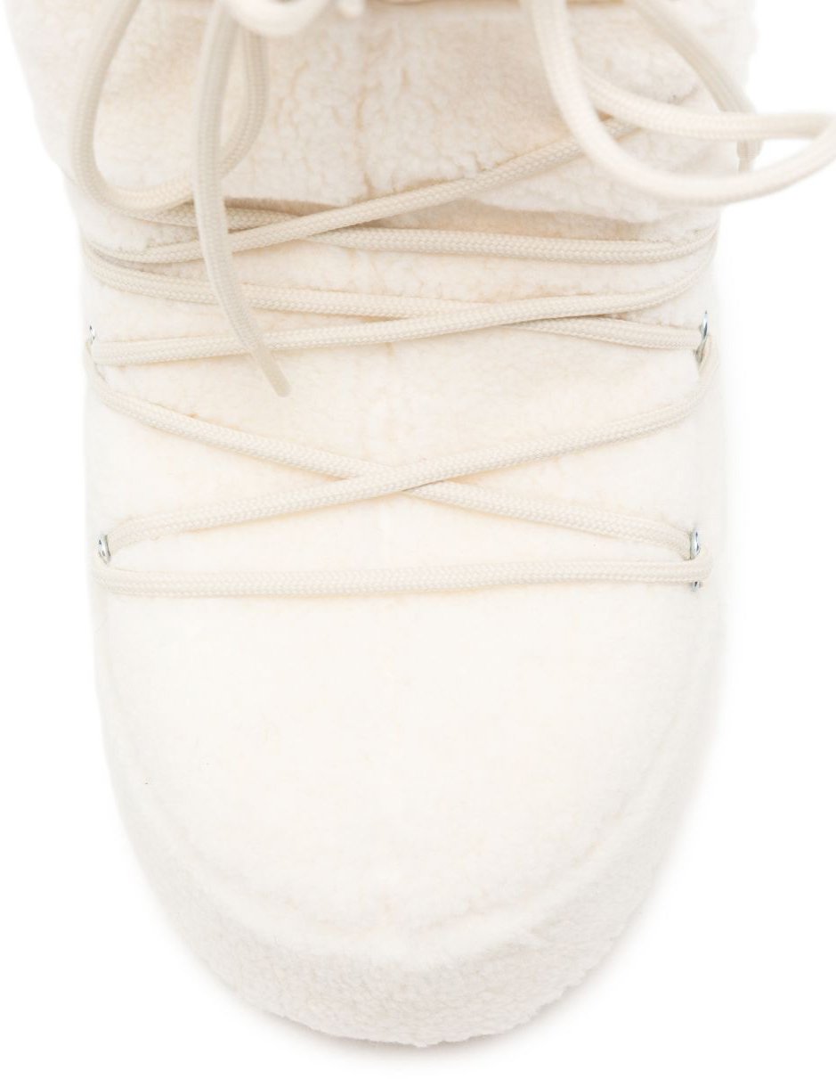 Boots White