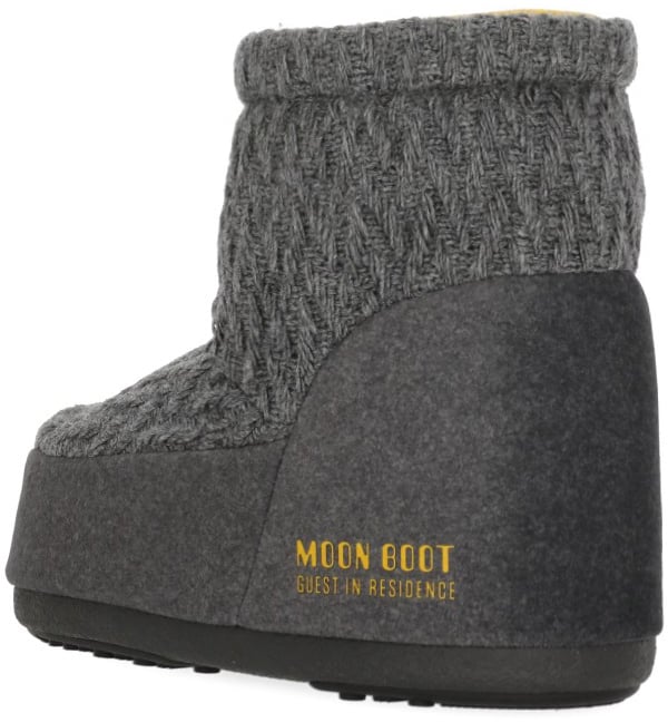 Boots Grey