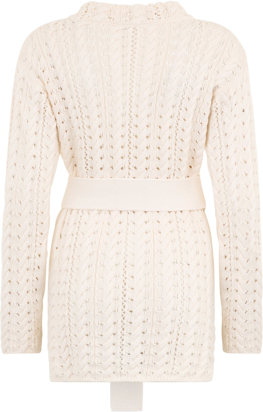 Dress in knitted fabric in white cream color with a belt that highlights the waist.