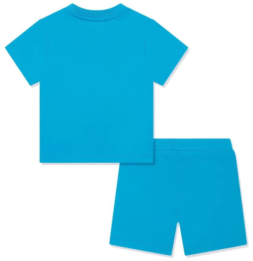 blusa e short divers
