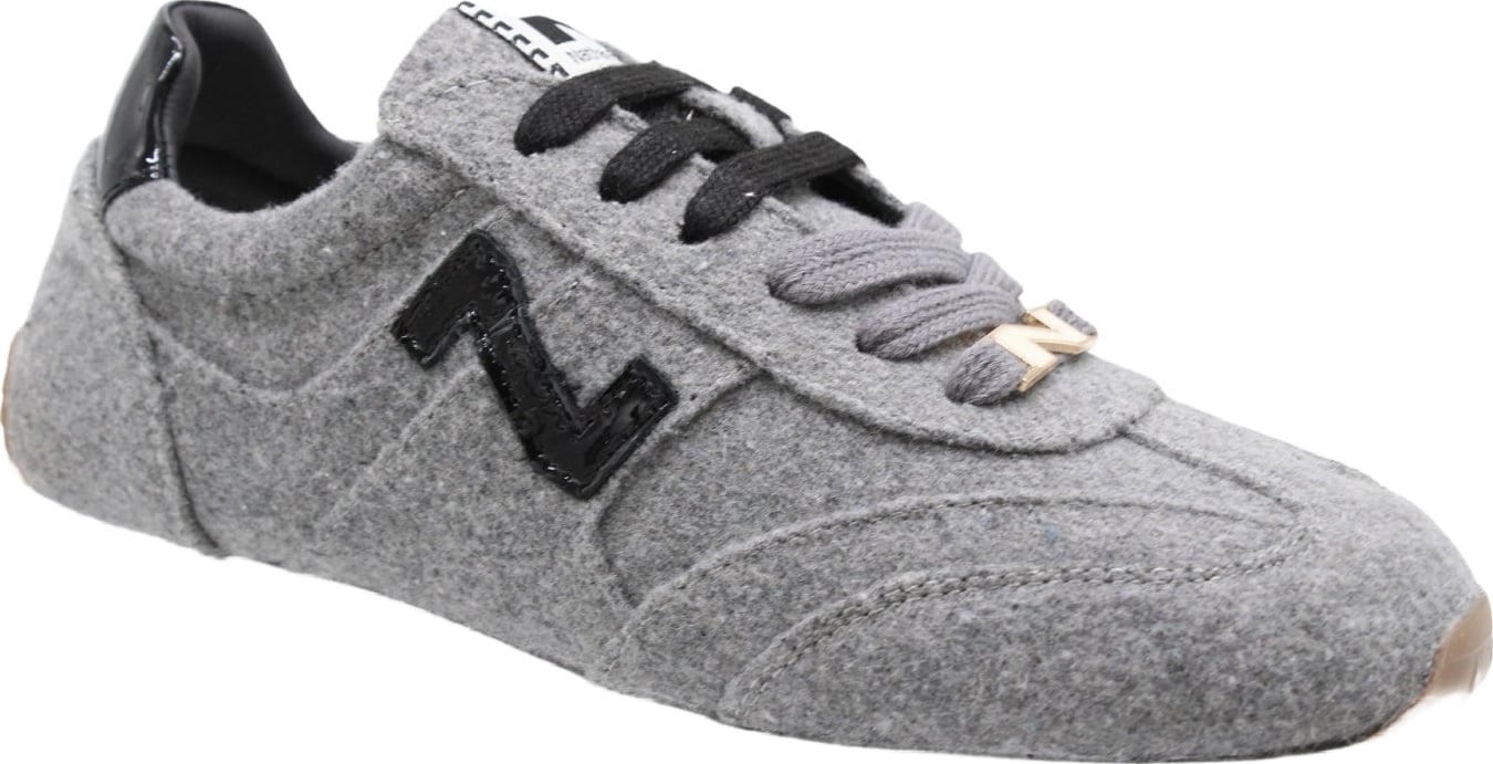 Sneaker Gray