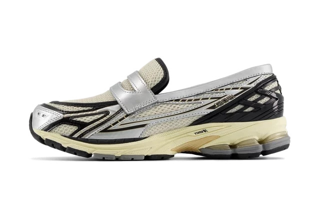 New Balance 1906L Silver Metallic Cream