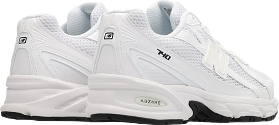 New Balance 740 'White Black'