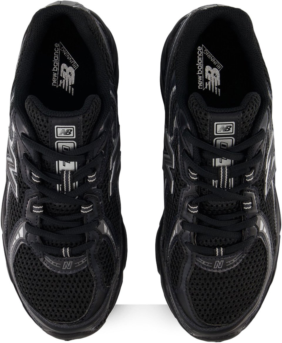 New Balance 740v2 'Black Metallic'