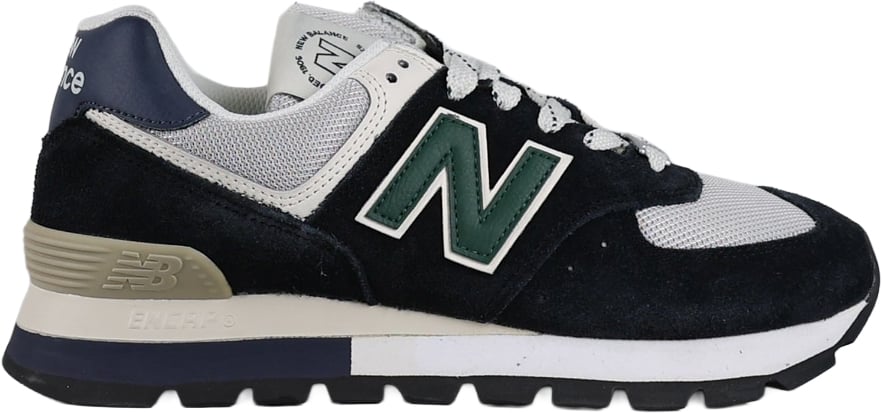 New Balance 574 'Rugged Black Green' - Maat 39,5 (ARCHIEF)
