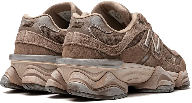 New Balance 9060 Mushroom Timberwolf