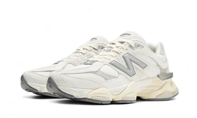New Balance 9060 Sea Salt Moonbeam