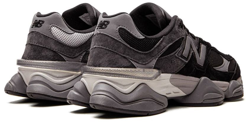 9060 'Black Castlerock'