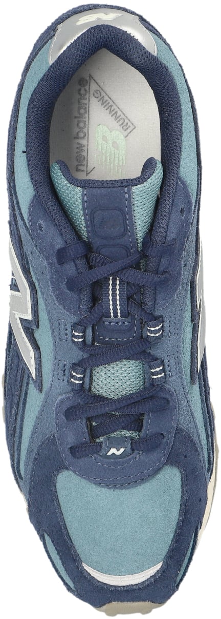 204l Navy Salt Sneakers