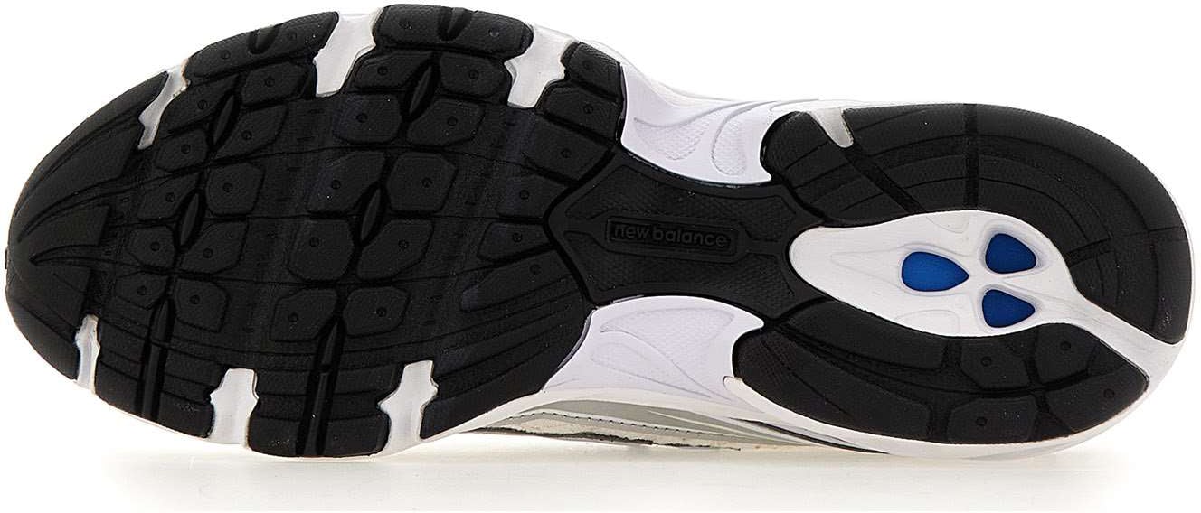 Sneakers White