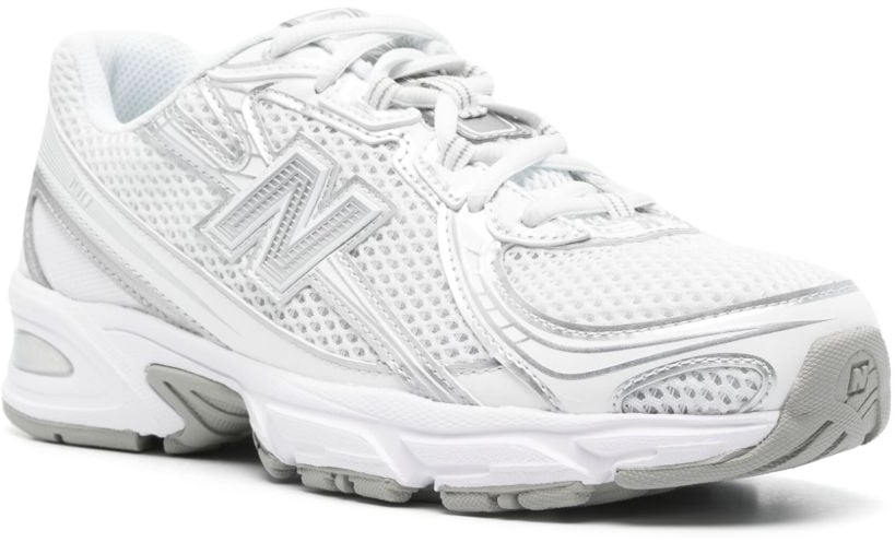 Sneakers White