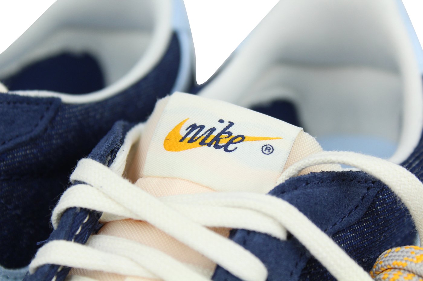 Nike Ld-1000 Se Midnight Navy Pale Ivory College Grey Celestine Blue (women's)