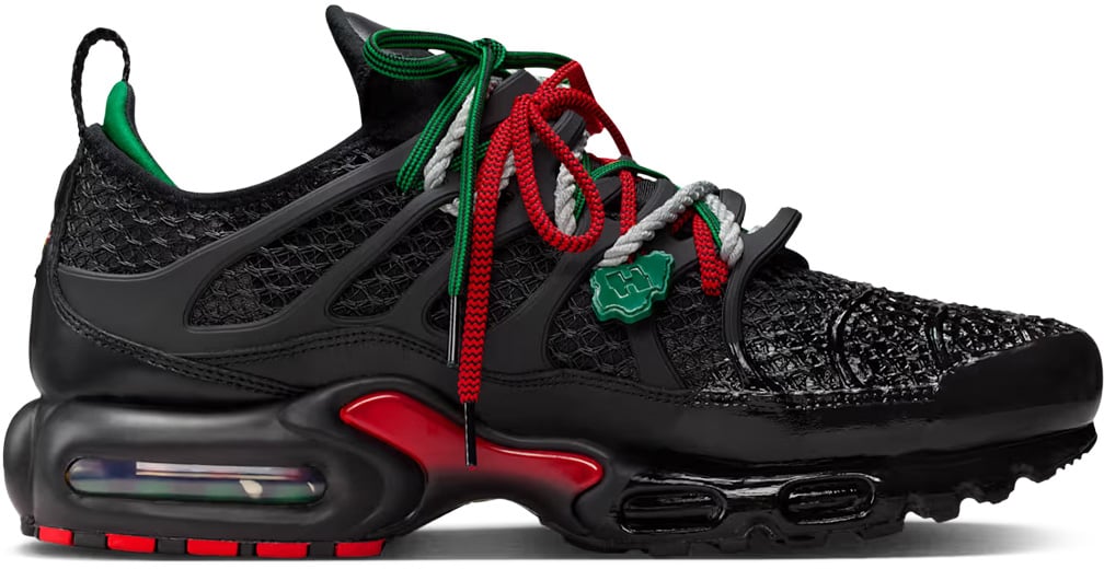 Nike Air Max Plus 'Homecoming Black'