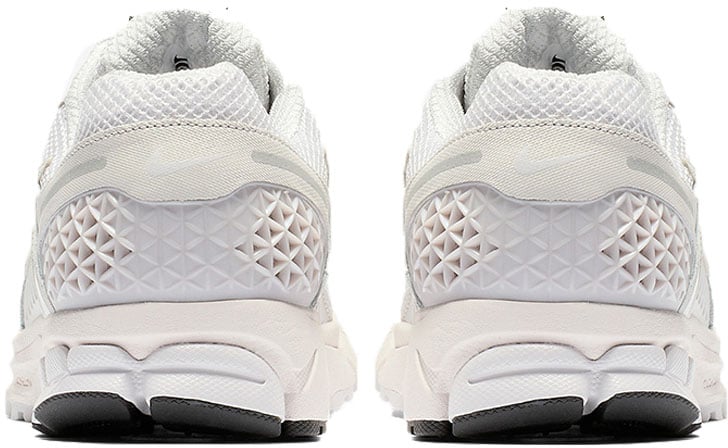 Nike Zoom Vomero 5 'Vast Grey'