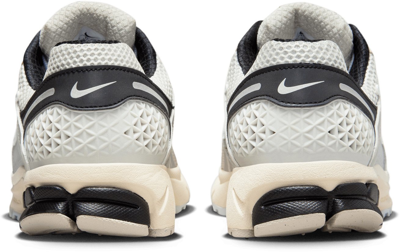 Nike Zoom Vomero 5 Supersonic 'Light Bone Black'