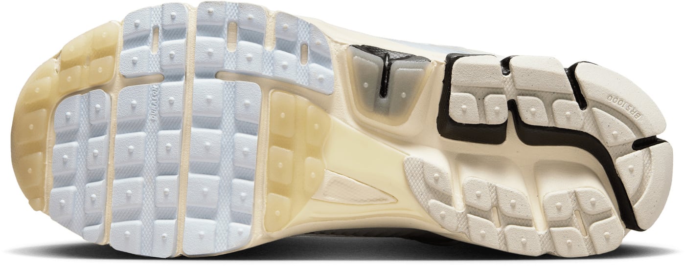 Nike Zoom Vomero 5 Supersonic 'Light Bone Black'