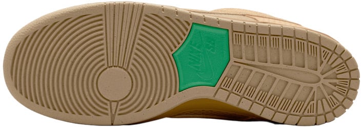 Nike SB Dunk Low Pro 'Som Tum'