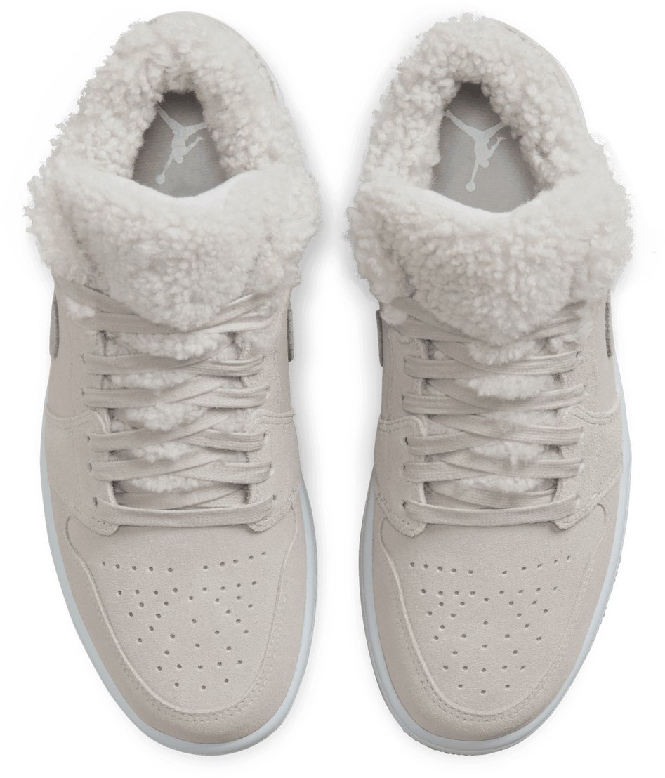 Air Jordan 1 Low SE 'Sherpa Fleece' (Women's)