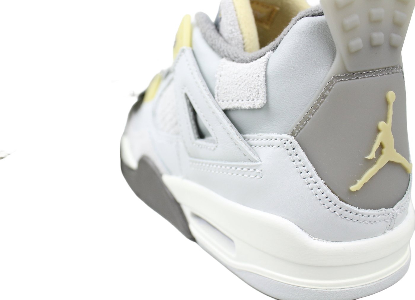 Air Jordan 4 Retro SE Craft GS 'Photon Dust' - Size 38 (ARCHIVE)