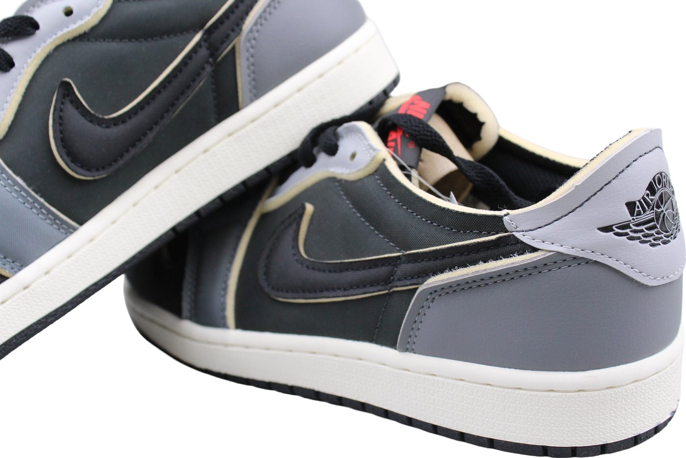 Jordan 1 Low OG EX 'Black Smoke Grey'