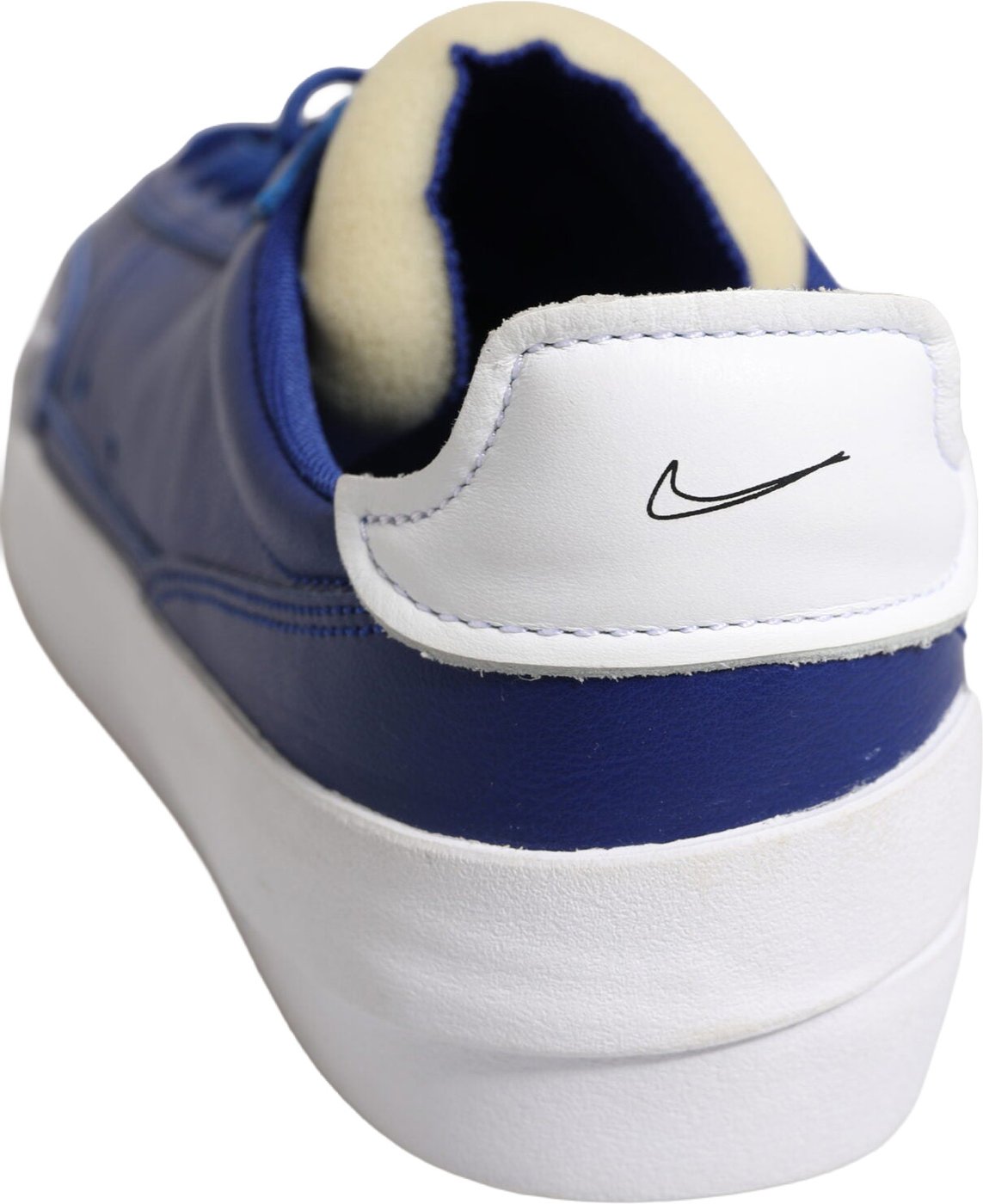 Nike White Blue Lace Up Low Top Drop-Type PRM Sneakers Shoes