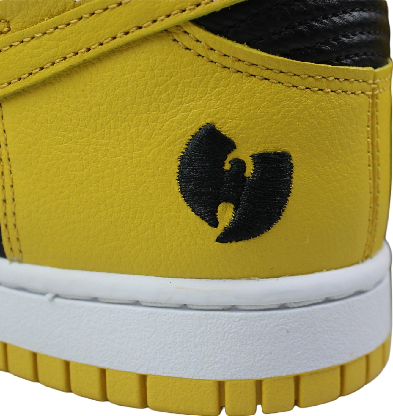 Nike Dunk High 'Wu-Tang' (2024)