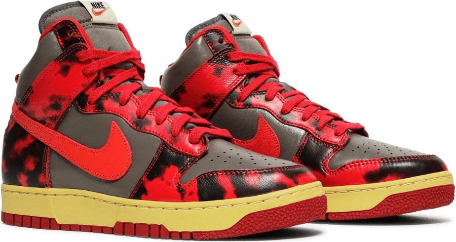 Dunk High 1985 Red Acid Wash