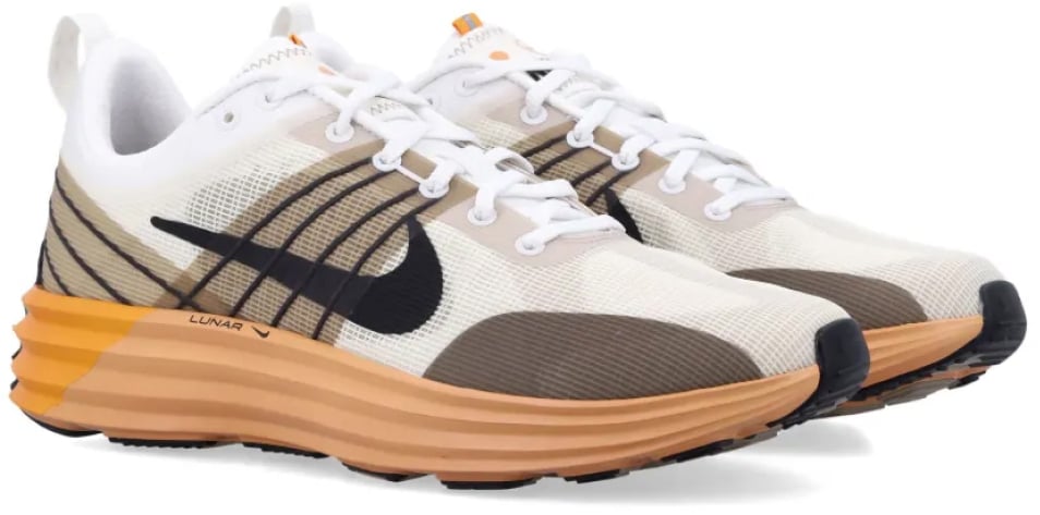 Lunar Roam Sneakers