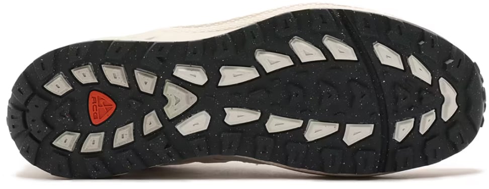 Acg Air Exploraid Sneakers