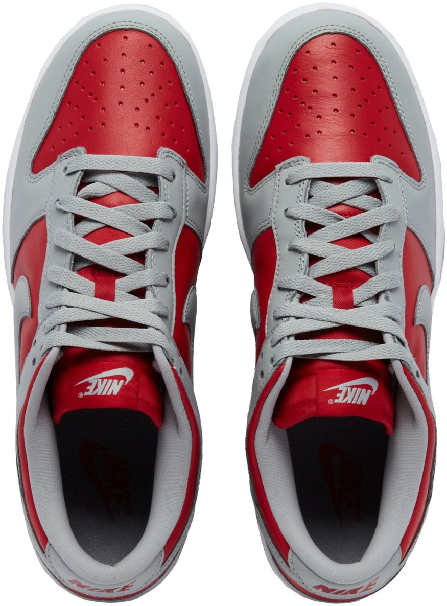 Dunk Low Qs Co.jp Reverse Ultraman Sneakers