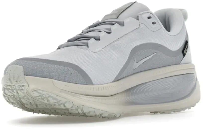 Nike Vomero 18 Gore-Tex Pure Platinum Light Pumice