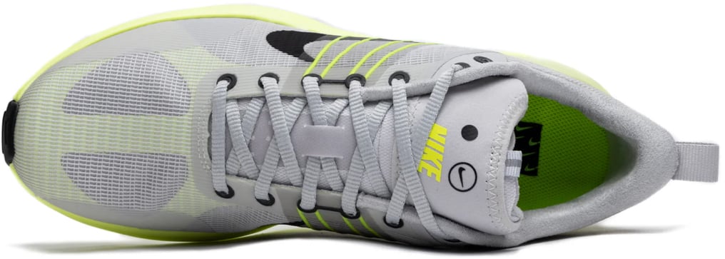 Lunar Roam Sneakers