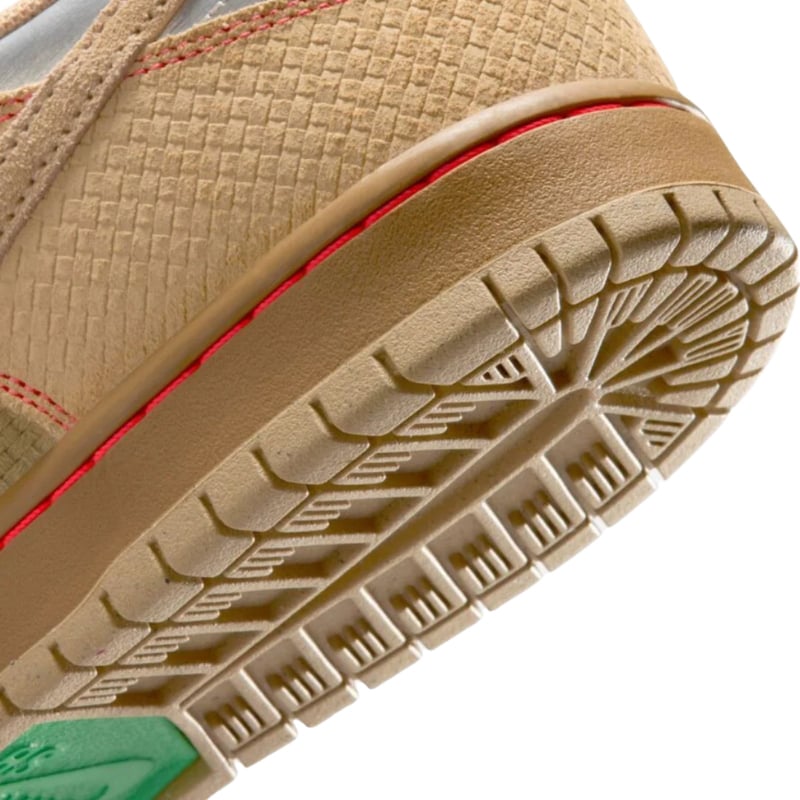 Nike SB Dunk Low Pro Som Tum