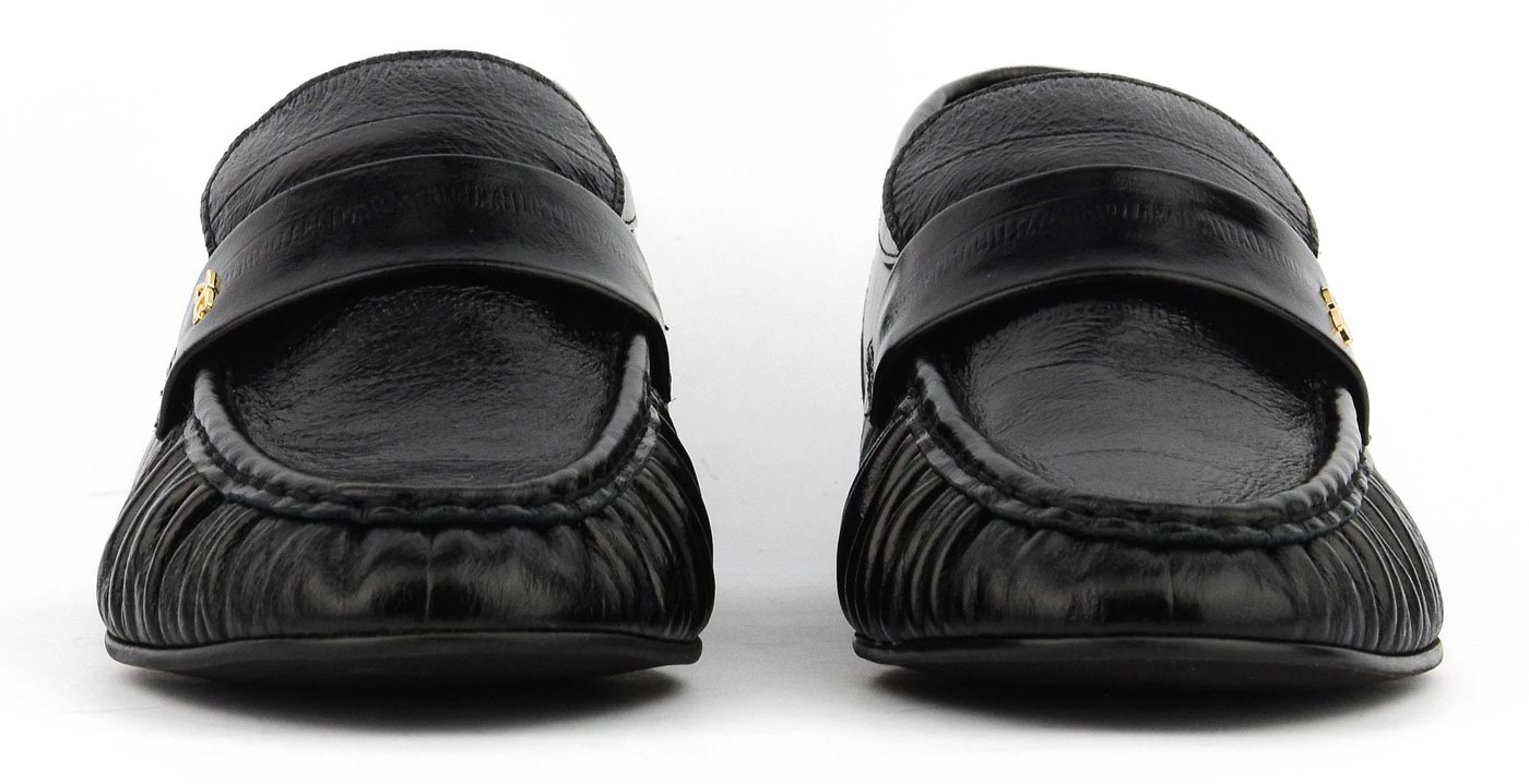 Swifty Black Eel Leather