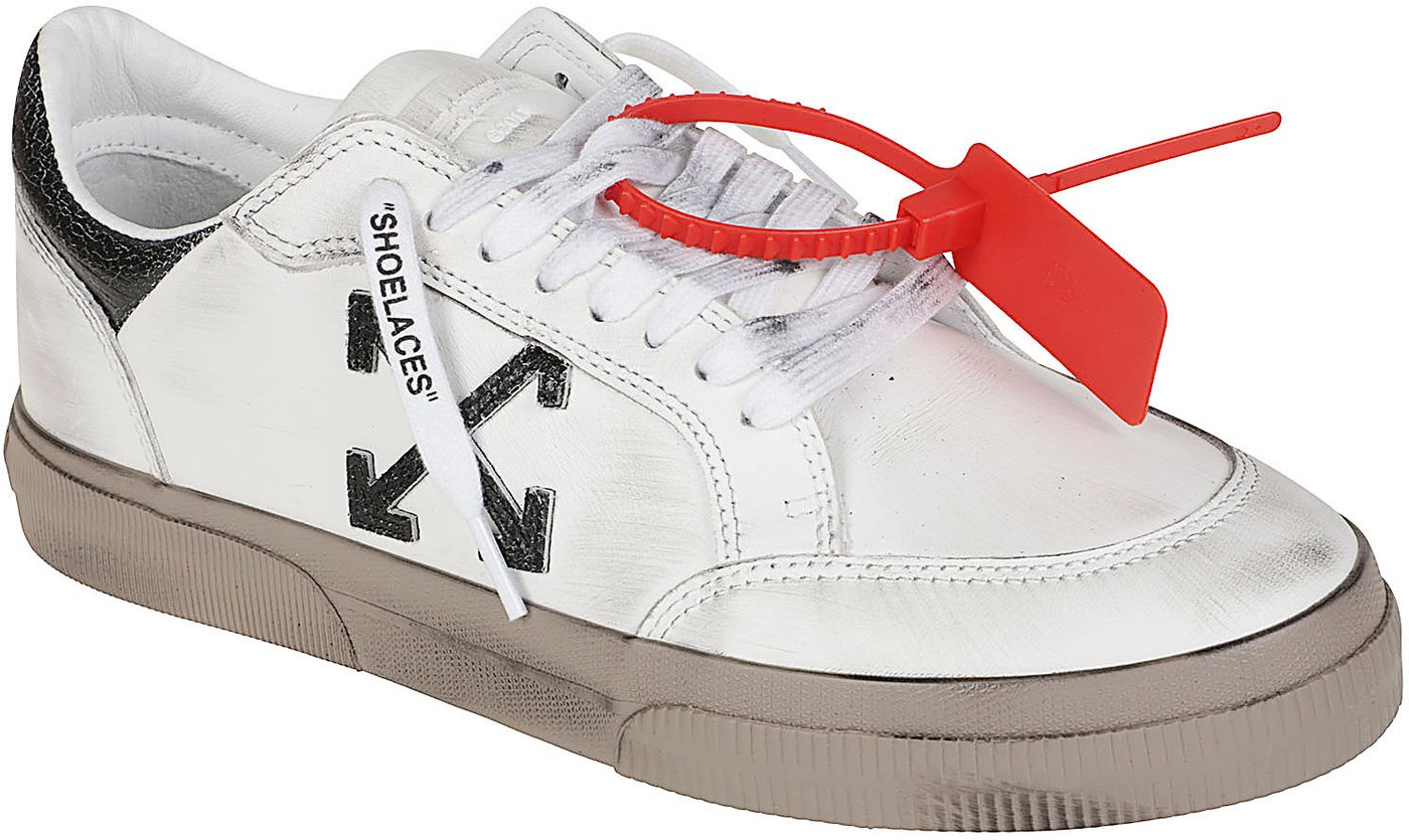 Vulcanized Low Worn Out Sneakers White