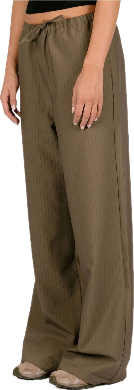 trouser drapey chocolate chip