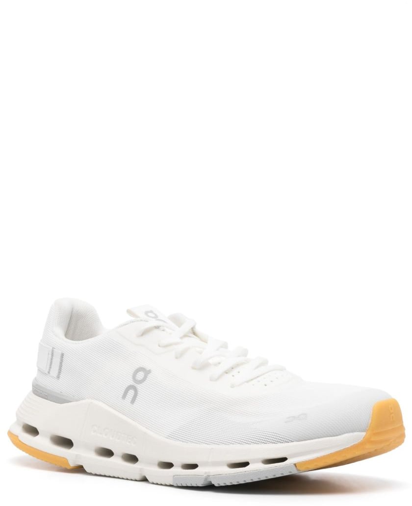Sneakers White