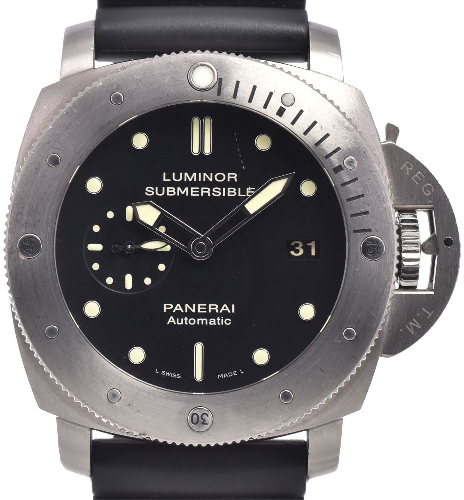 Panerai Luminor Submersible 300M Automatic Carbotech and Rubber 42