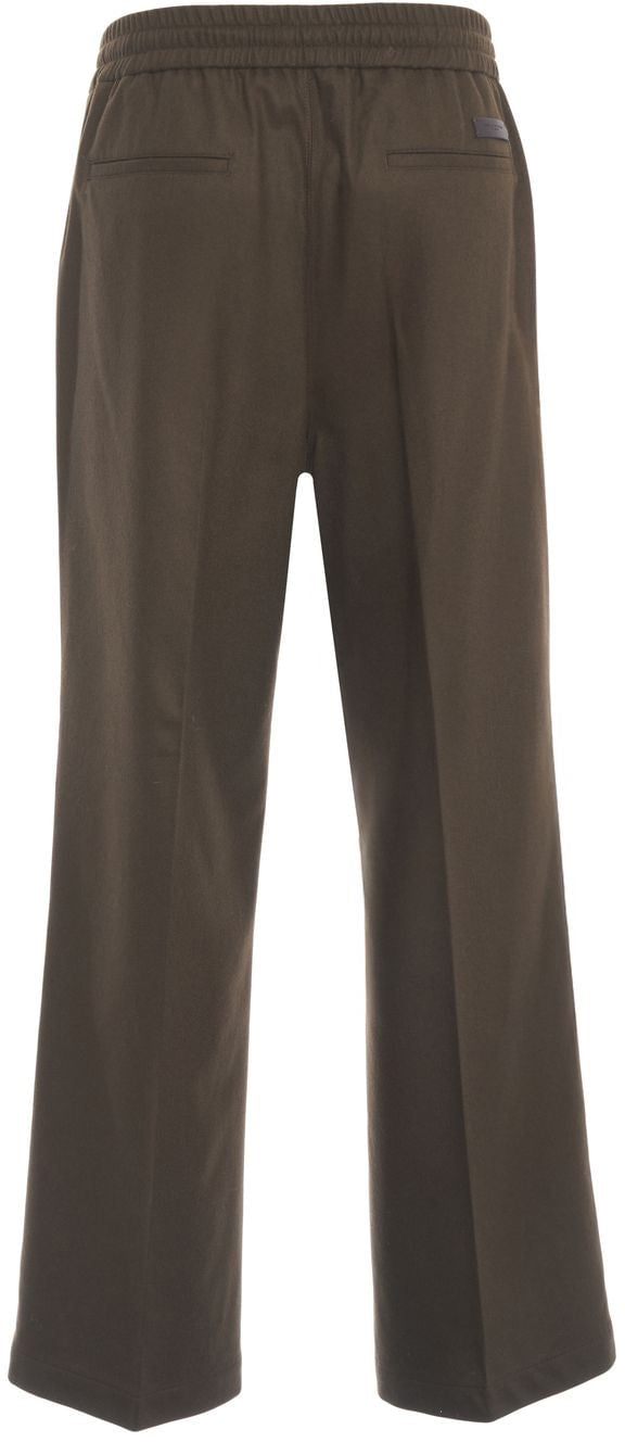 Straight cut trousers