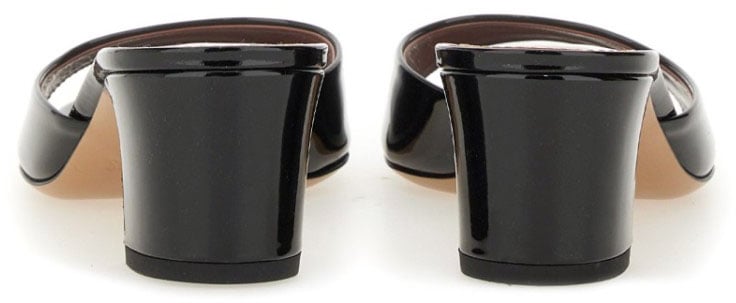 Lara Mule