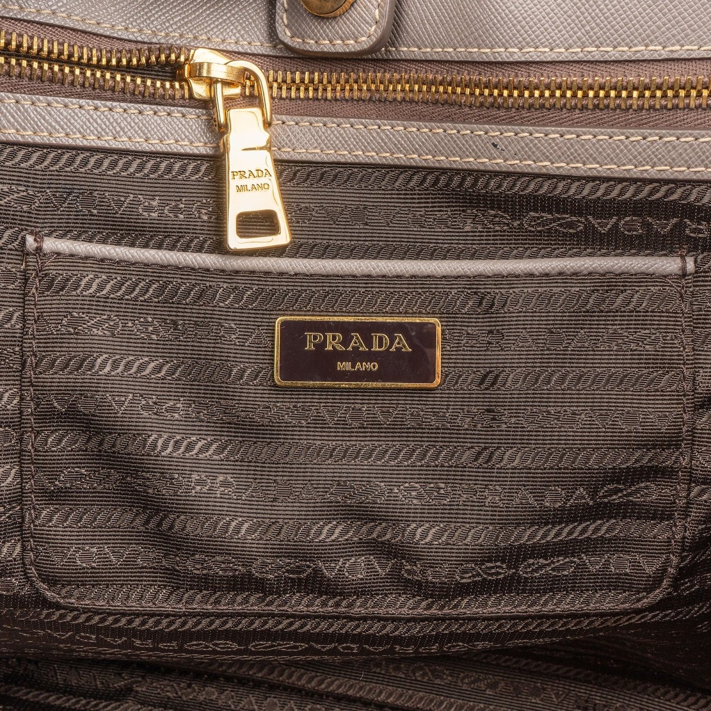 Prada Grey Saffiano Leather Galleria Tote Handbag