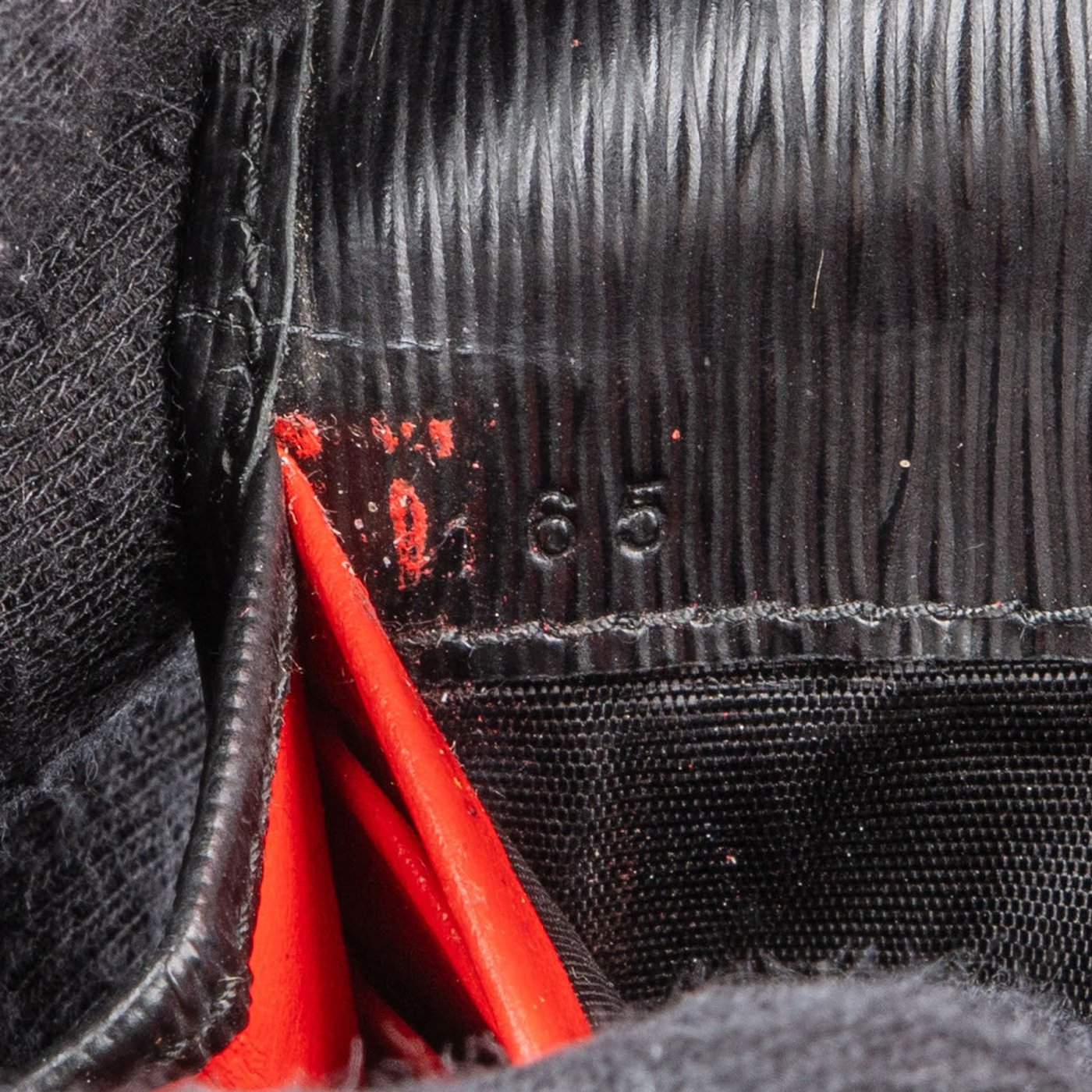 Prada Black Vitello Move Continental Wallet