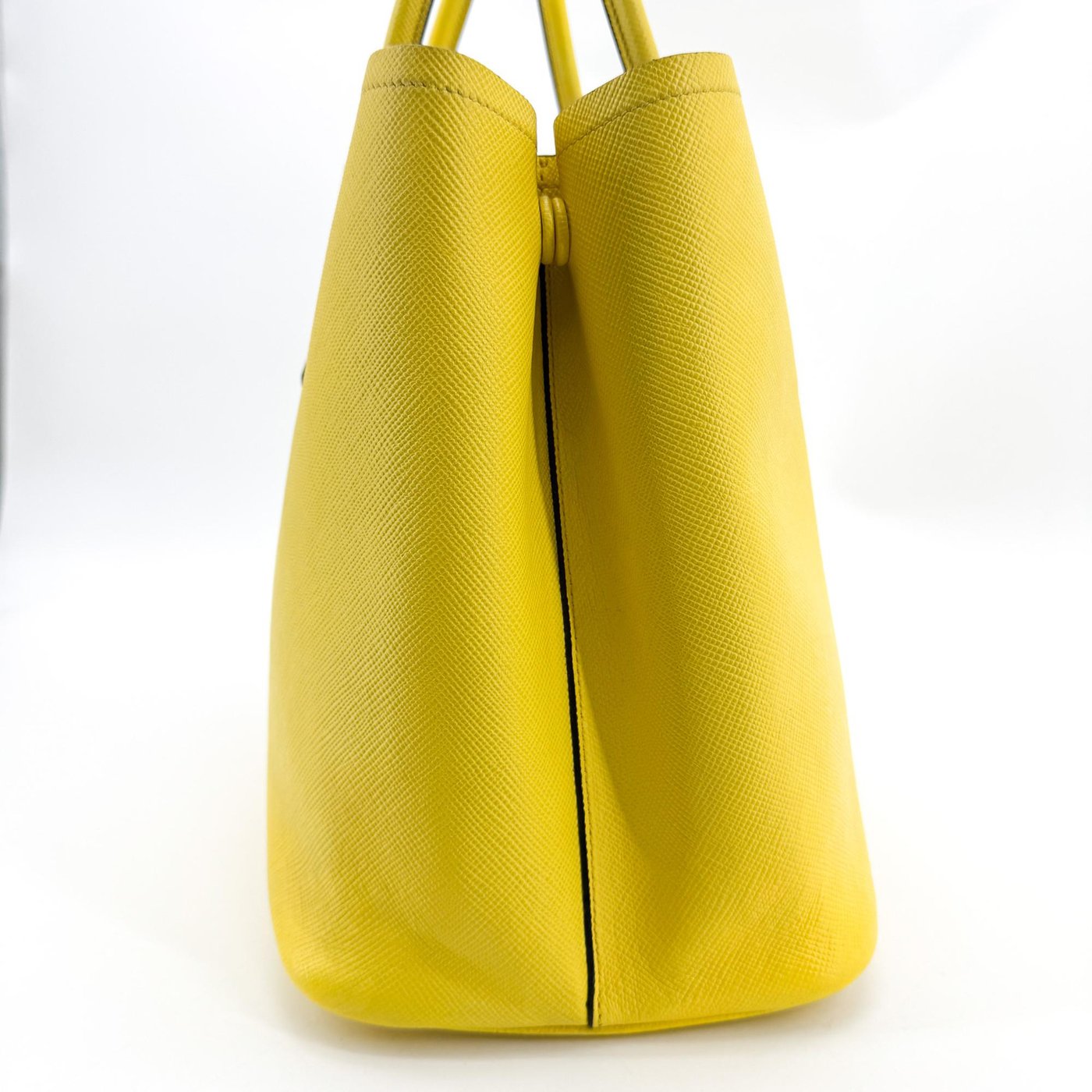Prada Cuir Double Saffiano Leather Medium