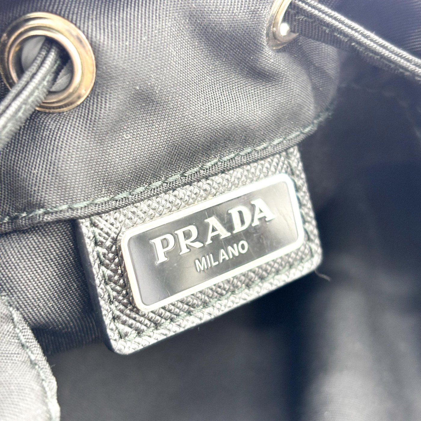 Prada Vela Drawstring Bucket Tessuto Small